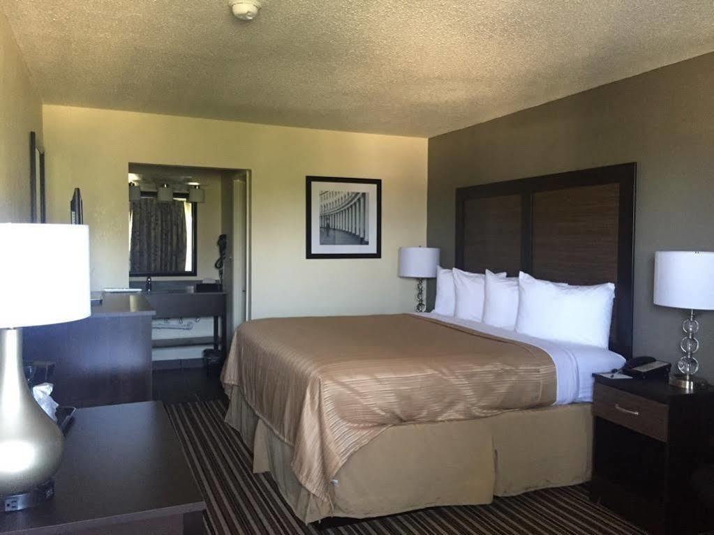 Motel 6 Charlotte, Nc - Airport South Ngoại thất bức ảnh